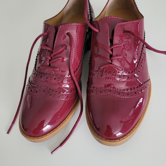 Franco Sarto Shoes - Franco Sarto patent leather oxfords in burgundy SIZE 8